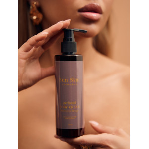 Sun Skin Парфюмированный крем для тела увлажняющий